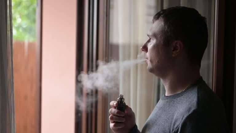 E-cigareta Buying Guide for 2026 – How to Choose the Best voopoo electronic cigarette for Flavor and Battery Life