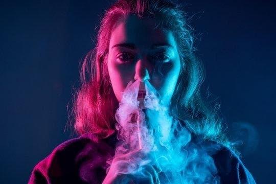 what is e cigarette in plain English and surprising e cigarette examples every user should know