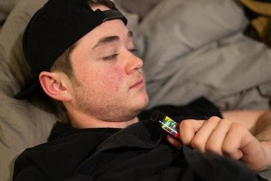 E-cigareta Growth Playbook to Scale the e cigarette business with Data Driven Marketing, Compliance Tips and Revenue Hacks