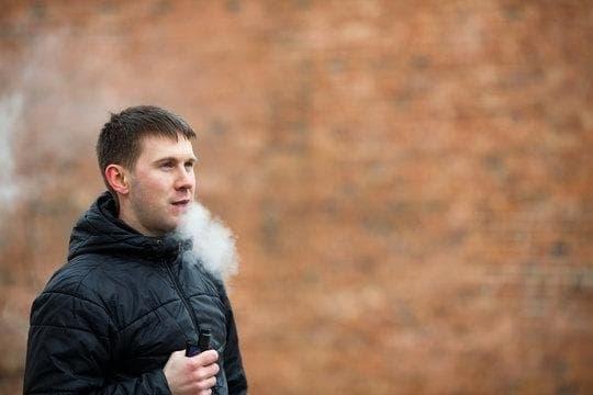 IBVAPE Guide IBVAPE vs voopoo electronic cigarette performance and flavor comparison for vapers