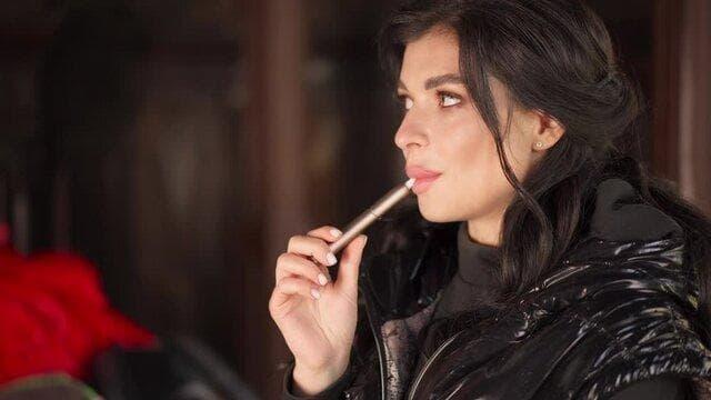 xoilac tv reveals the risks of electronic cigarettes every viewer should know