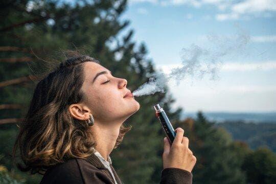 xoilac tv Buyer Guide 2026 and e cigarette liquid with nicotine uk Insights on Flavors Safety and Purchase Options