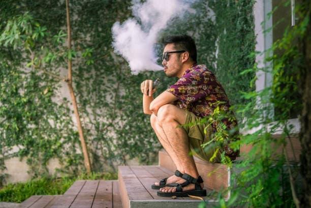 Top elektronická cigareta Picks and e cigarette vape with nicotine no cloud Solutions for Discreet Vapers